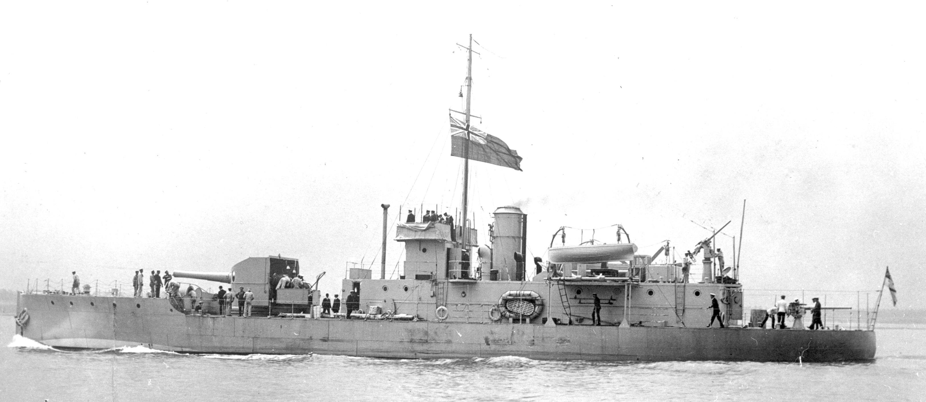 Тип м 19 10. Мониторы типа «Хамбер». Британский монитор м-15. HMS m15. HMS Terror монитор.