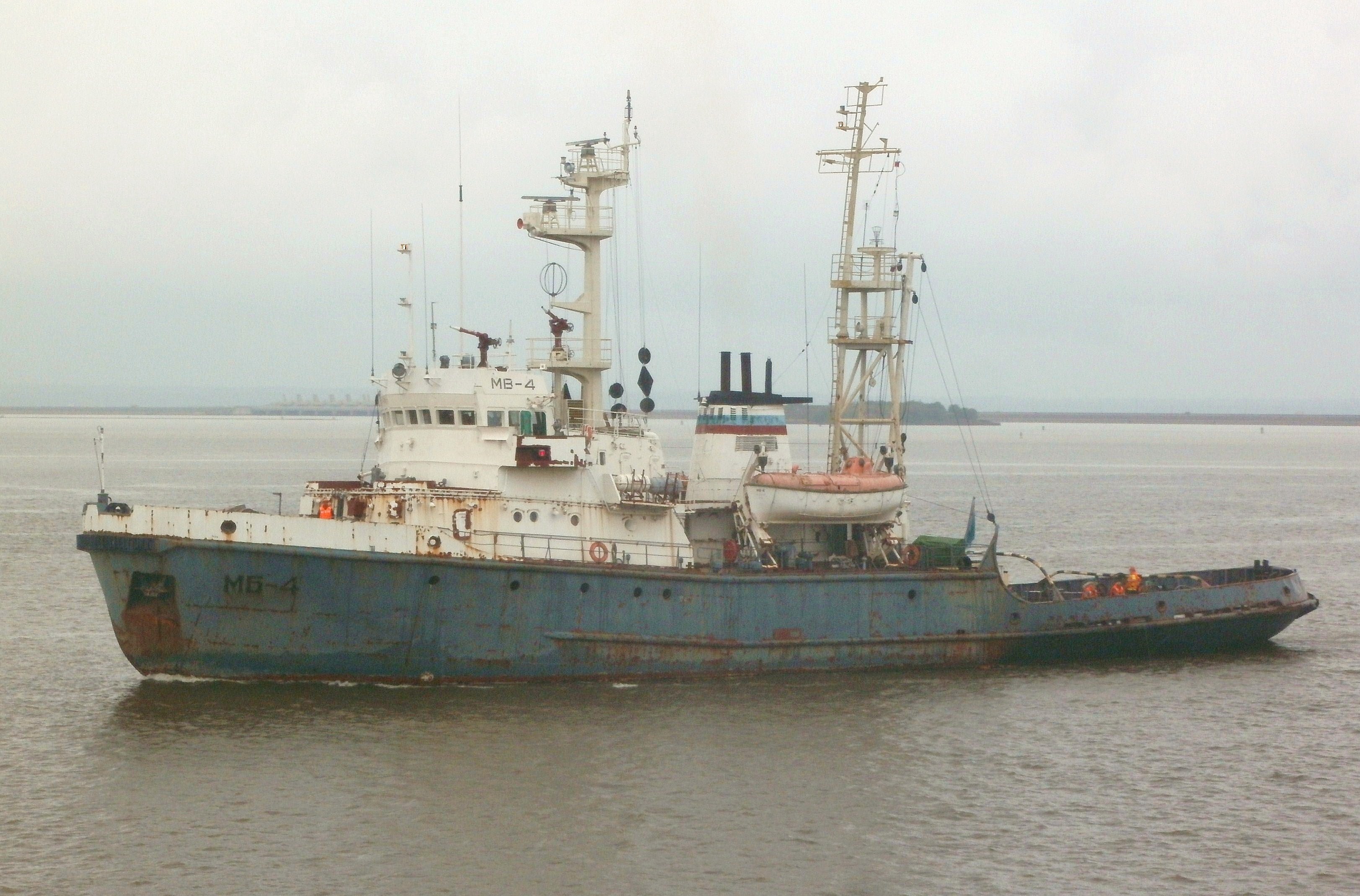 Mb 1204. МБ - 307 морской буксир. Морской буксир пр.745. МБ пр.745. МБ 1204 буксир Судовладелец.